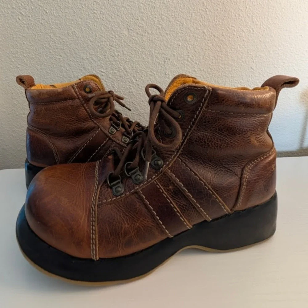London Underground Ankle Combat Boots Womens 10 US Brown Willy Chunky 90s Y2K